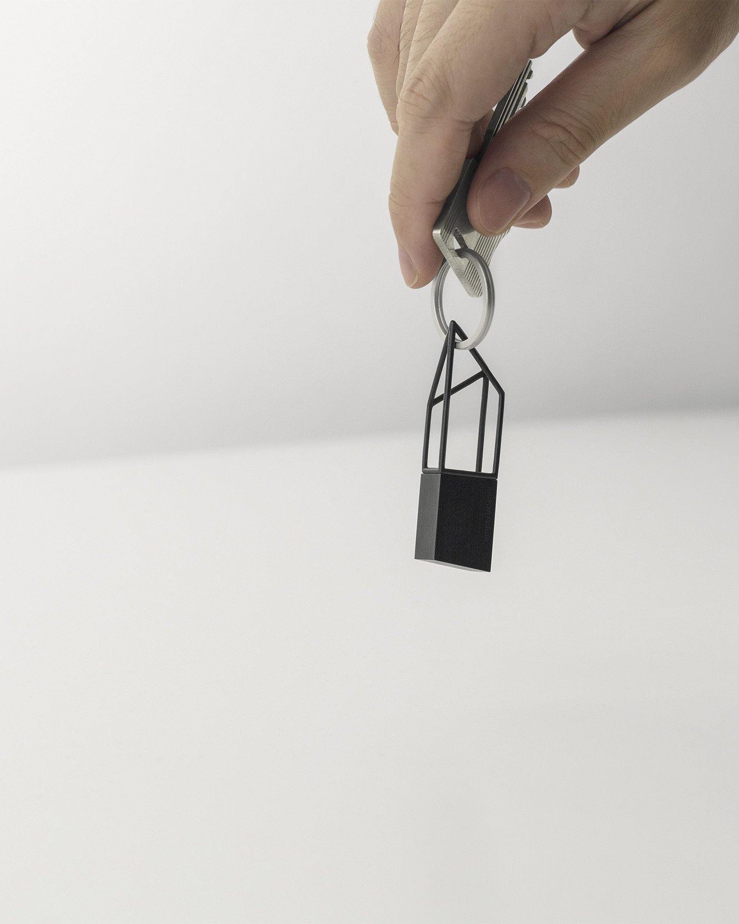 EMPTY MEMORY STRUCTURE Pen Drive - Beyond Object
